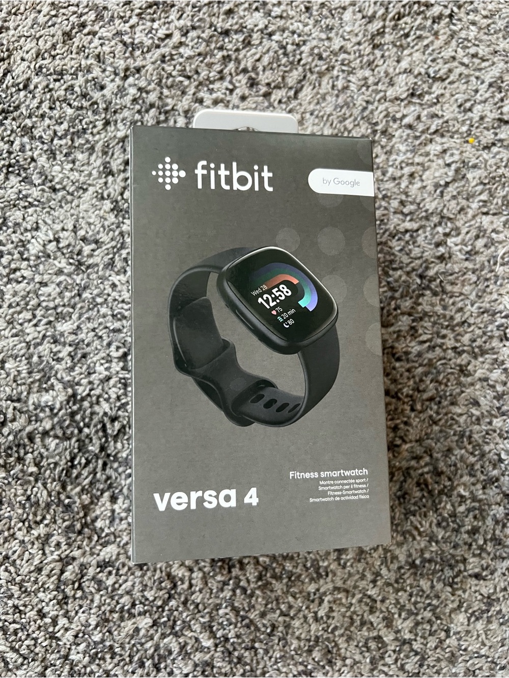 fitbit Versa 4 Smartwatch — Black
